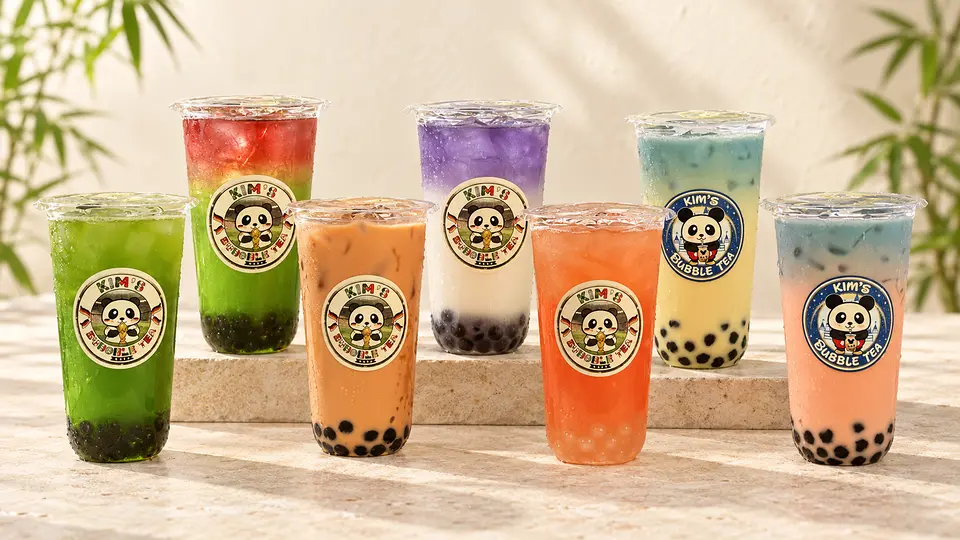 Sieben farbenfrohe Bubble-Tea-Kreationen von Kim’s Bubble Tea